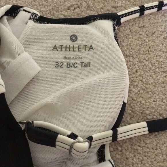 Athleta Lanikai Tankini TOP (ONLY ) BLACK SIZE 32 B/C Tall - Picture 7 of 7